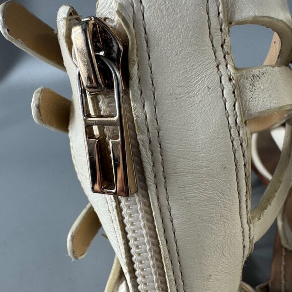 Tory Burch Off-White Leather Lucas Flat Gladiator Sandal, Size 8.5 - Picture 8 of 15